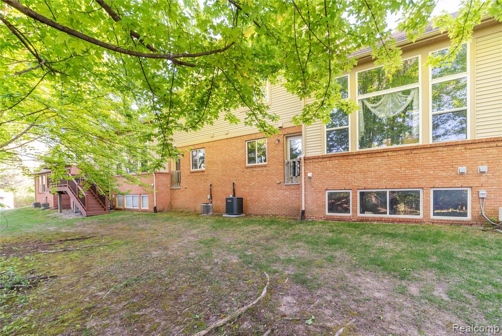 5143 Parsley Drive, Utica, MI 48316 — Photo 39