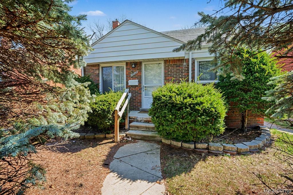 19928 Pierson Street, Detroit, MI 48219 — Photo 2
