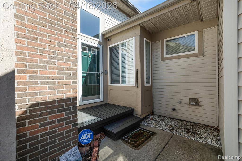405 Ravencrest Lane, Westland, MI — Photo 25