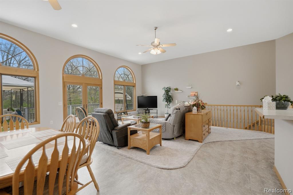 3630 S Shimmons Circle, Auburn Hills, MI 48326 — Photo 18