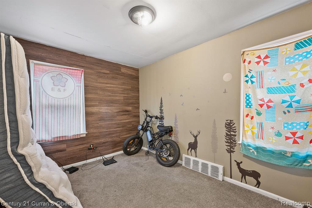 6731 ARCHDALE Street, Detroit, MI 48228 — Photo 11