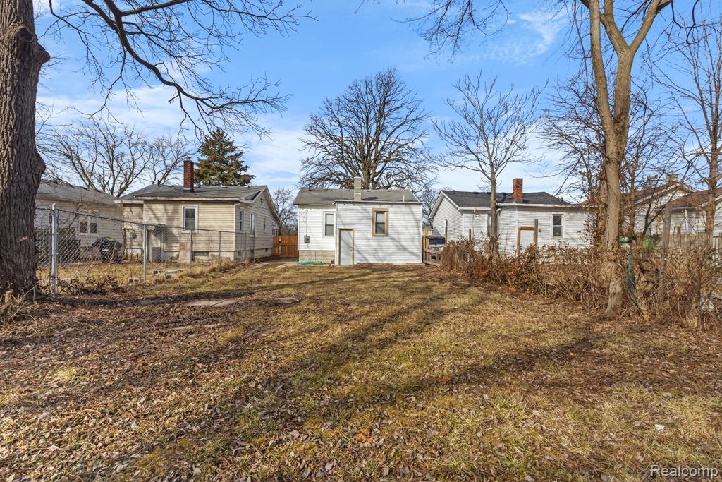 6050 Evergreen Avenue, Dearborn, MI 48228 — Photo 5