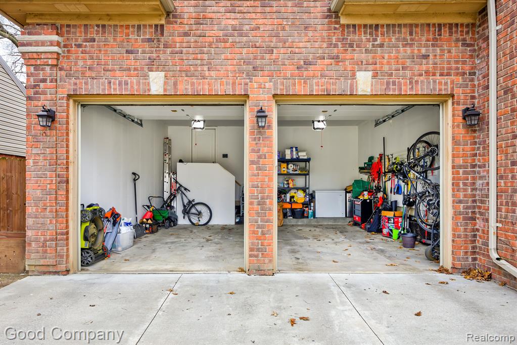 68 FAIRWOOD Street, Ferndale, MI 48220 — Photo 52