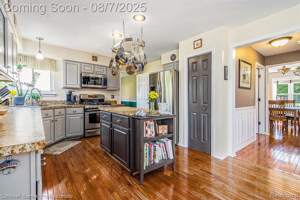 4118 Crystal Creek Drive, Ypsilanti, MI 48197 — Photo 12