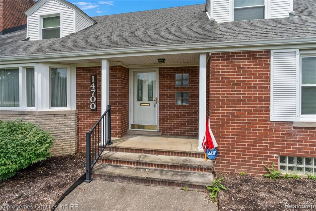 14700 Fox, Redford, MI 48239 — Photo 5