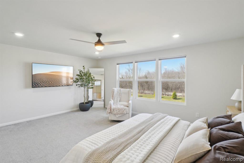 2466 MEADOW HILLS Drive, Ann Arbor, MI 48108 — Photo 29