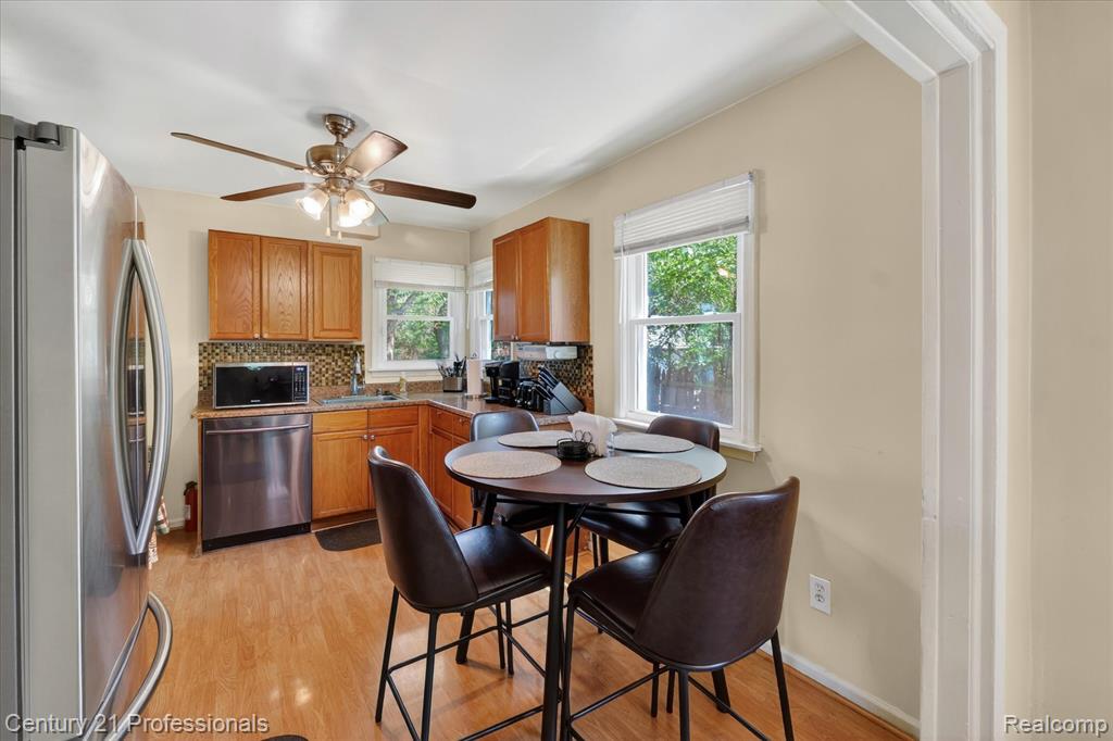 28688 Emerson Street, Inkster, MI 48141 — Photo 13