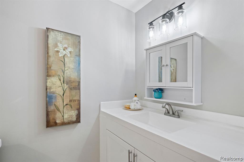 4513 Larme Avenue, Allen Park, MI 48101 — Photo 25