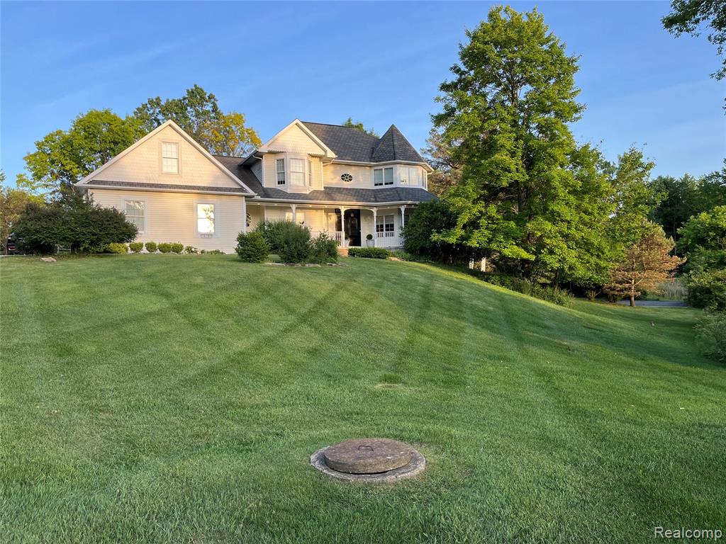 962 Hidden Valley Drive, Lake Orion, MI 48362 — Photo 47