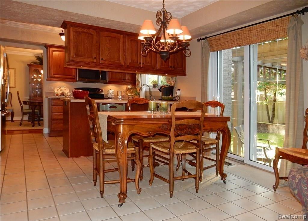 9828 Rose Street, Taylor, MI 48180 — Photo 7