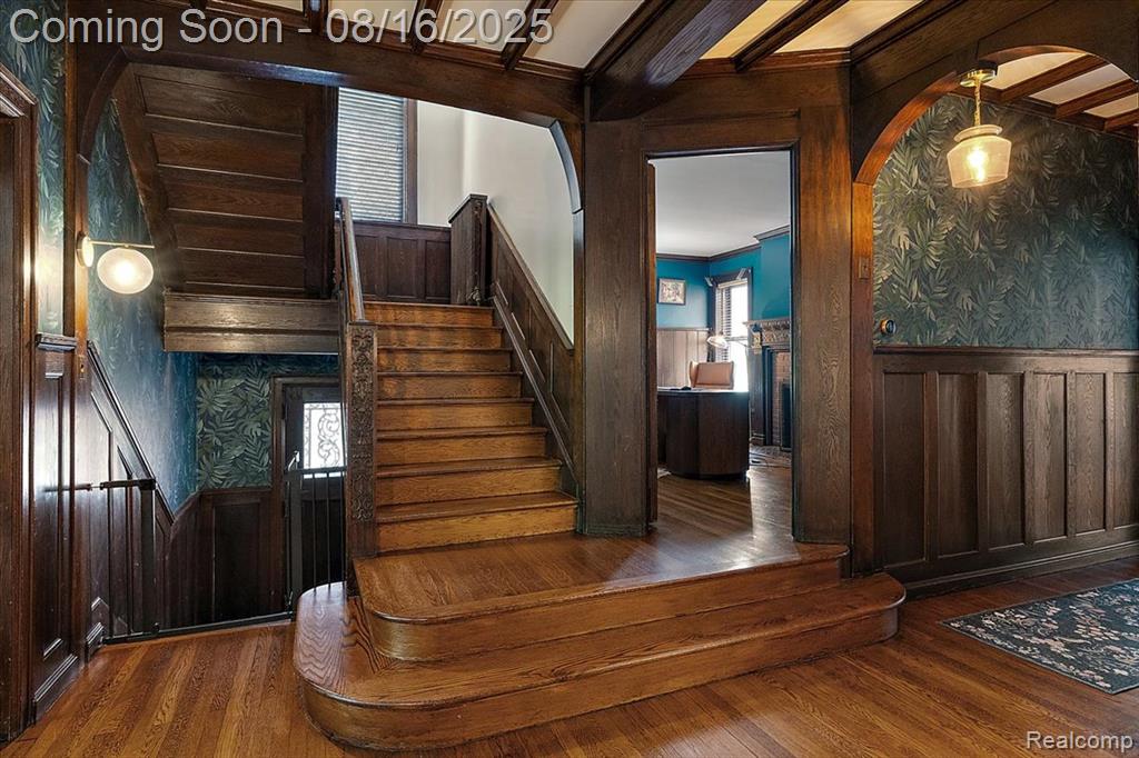 1059 Seminole Street, Detroit, MI 48214 — Photo 7