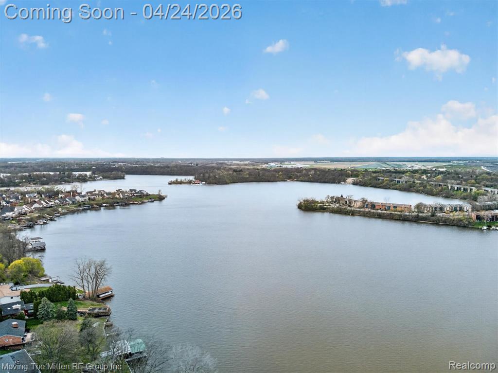 48470 Ormond Drive, Van Buren, MI, 48111