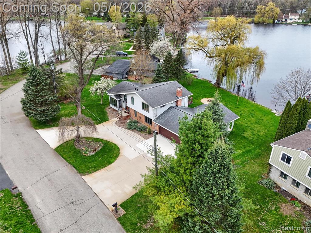7117 Capri Drive, White Lake, MI 48383 — Photo 37