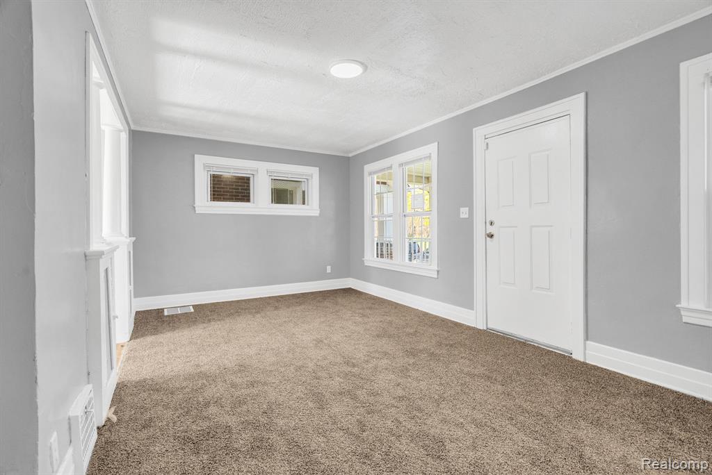 5137 Saint Clair Street, Detroit, MI 48213 — Photo 8