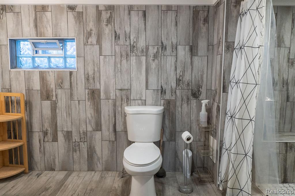 73 TENNYSON Street, Highland Park, MI 48203 — Photo 30