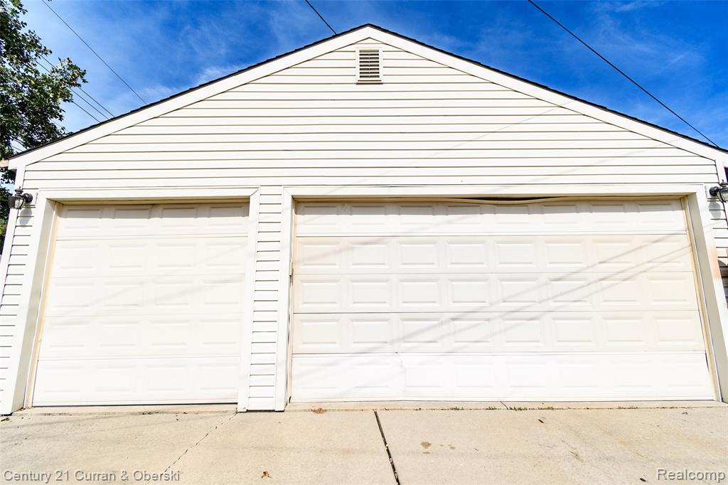 4028 Clippert Street, Dearborn Heights, MI 48125 — Photo 33