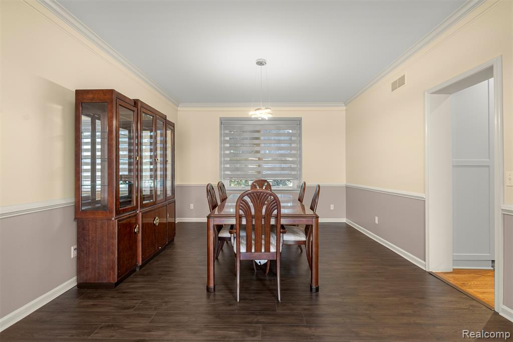 4991 Knollcrest Court, Commerce Twp, MI 48382 — Photo 12