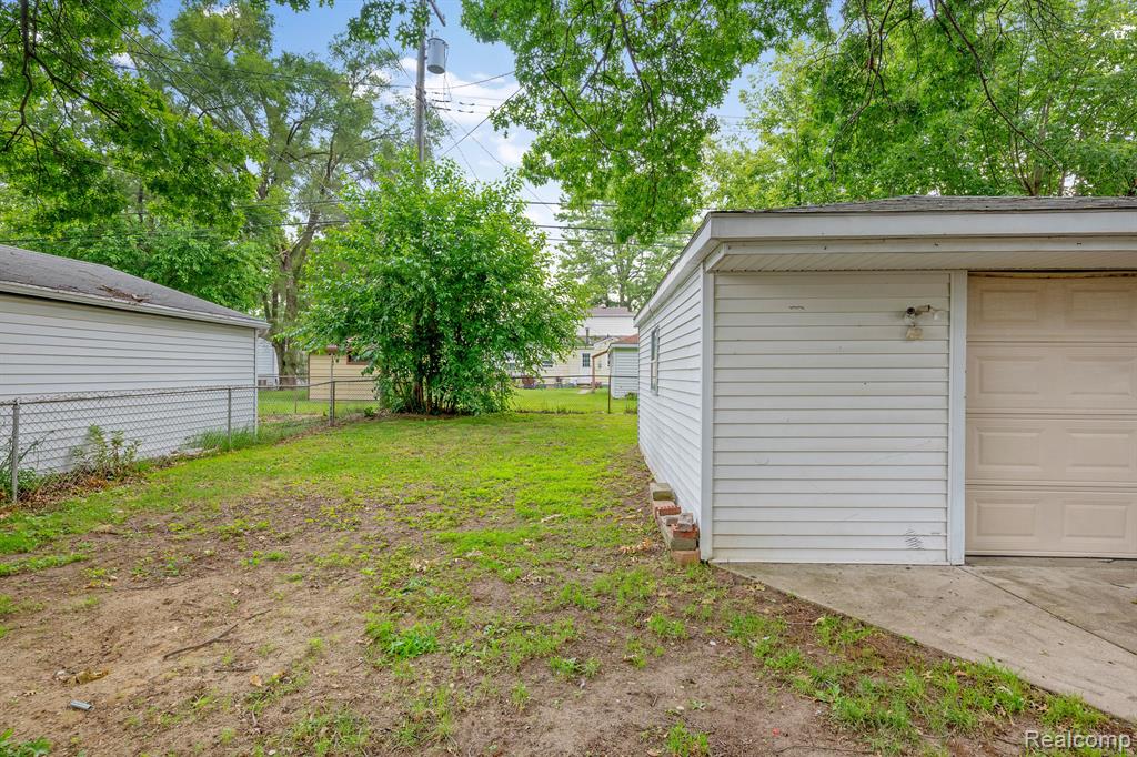 6325 FELLRATH Street, Taylor, MI 48180 — Photo 4
