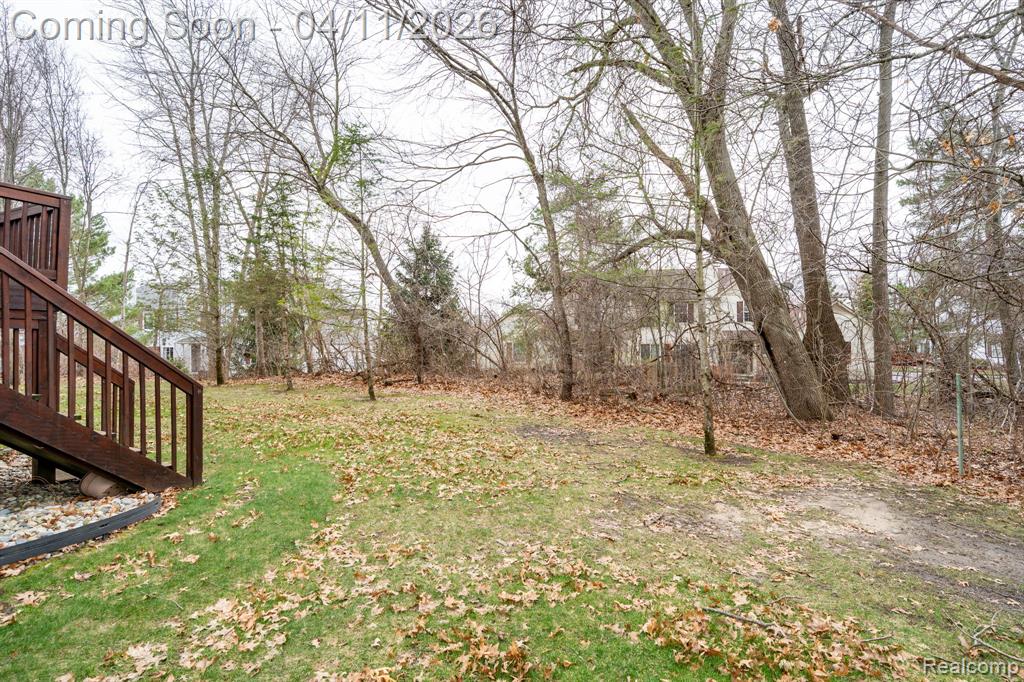 282 Stratford Lane, Lake Orion, MI — Photo 34