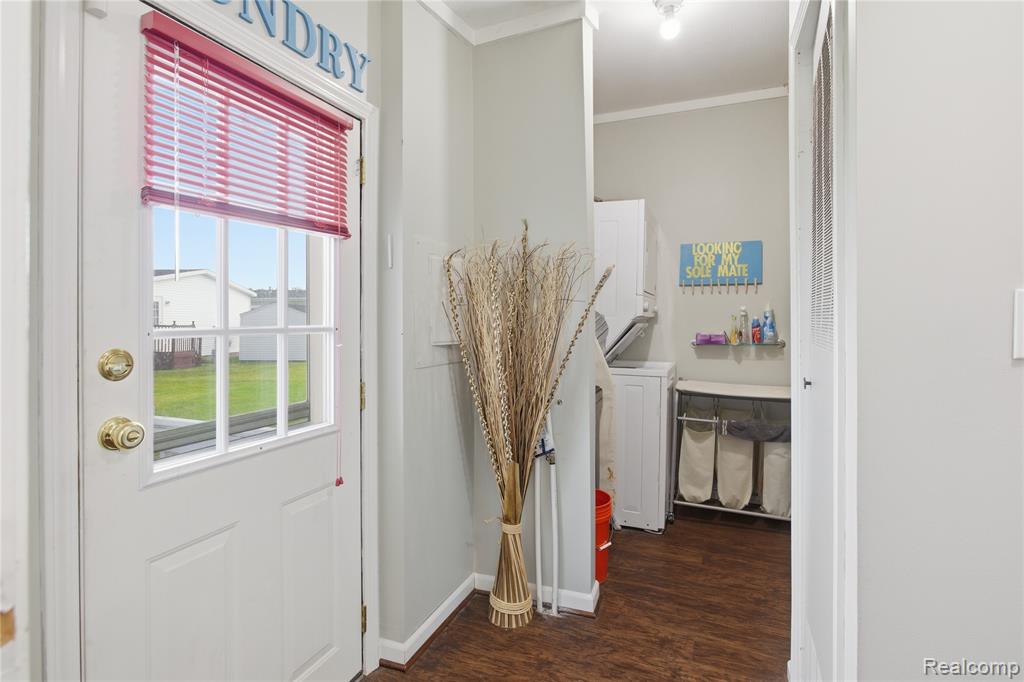 9857 Rembrandt Way, Fenton, MI 48430 — Photo 3
