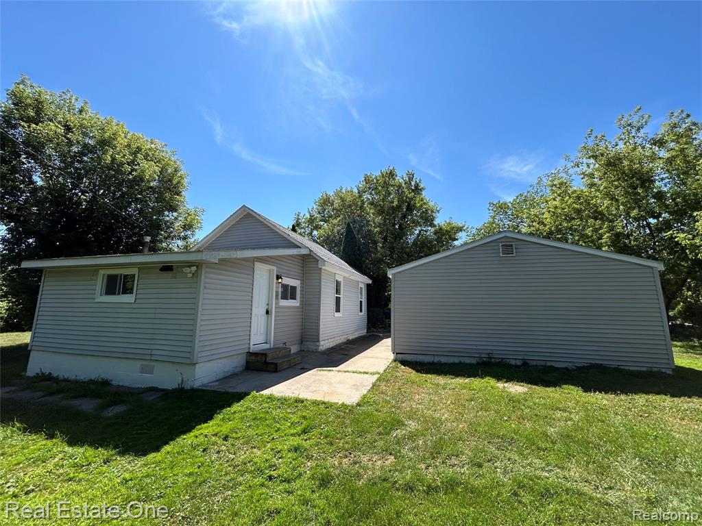 458 Kenilworth Avenue, Pontiac, MI 48342 — Photo 24