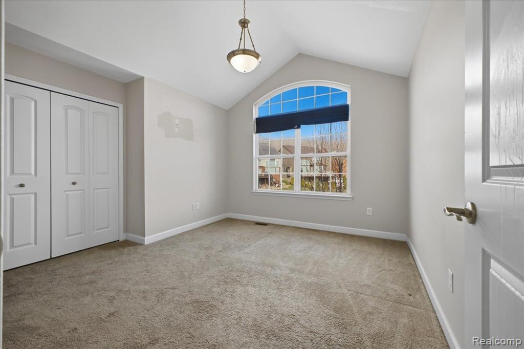 4930 E Stonegate Circle, Lake Orion, MI — Photo 26