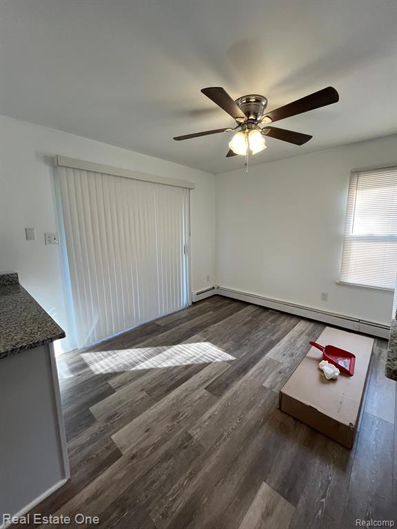 660 SAINT JOHNS Street, Wyandotte, MI 48192 — Photo 15