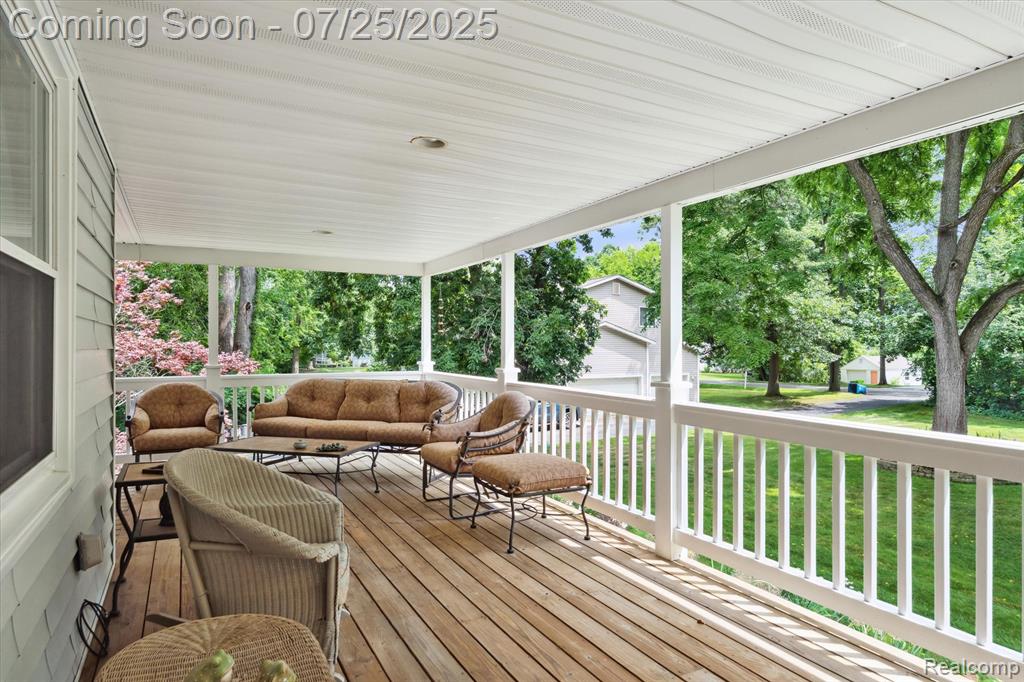9170 Gale Road, White Lake, MI — Photo 8