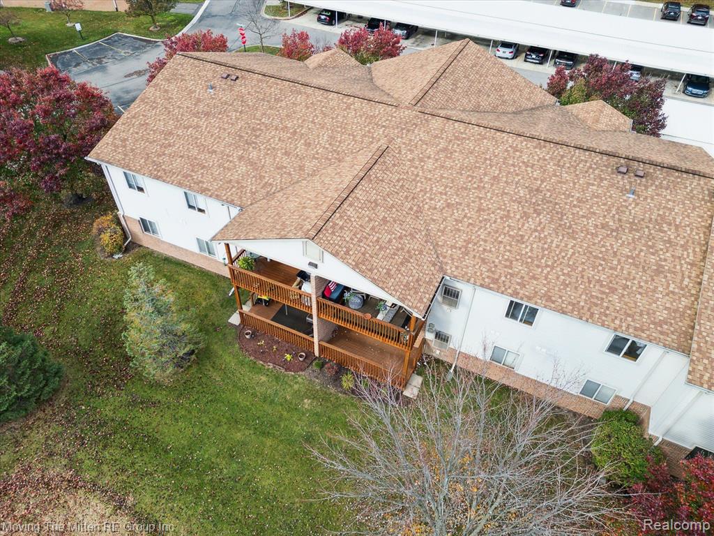 9755 WILDFLOWER, Belleville, MI 48111 — Photo 35