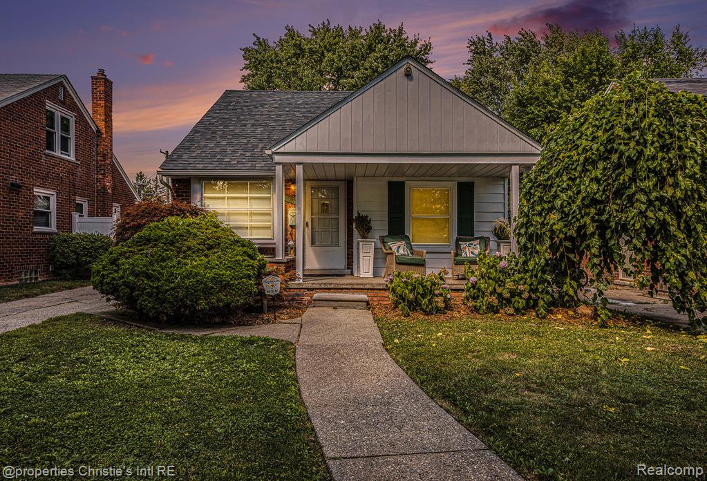 19711 Damman Street, Harper Woods, MI 48225 — Photo 2