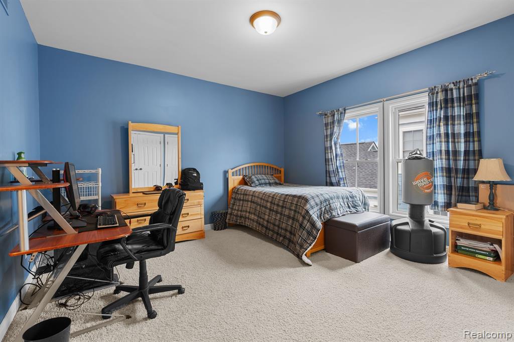 49829 JACKSON Lane, Canton, MI 48188 — Photo 23