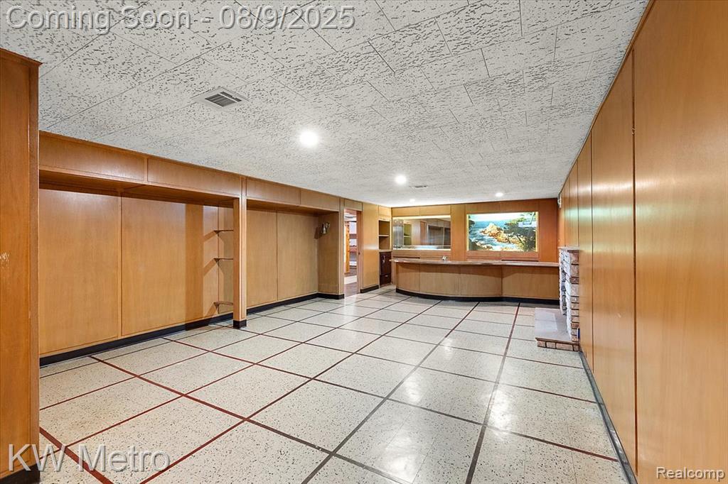 18241 Dunblaine Avenue, Beverly Hills, MI 48025 — Photo 60