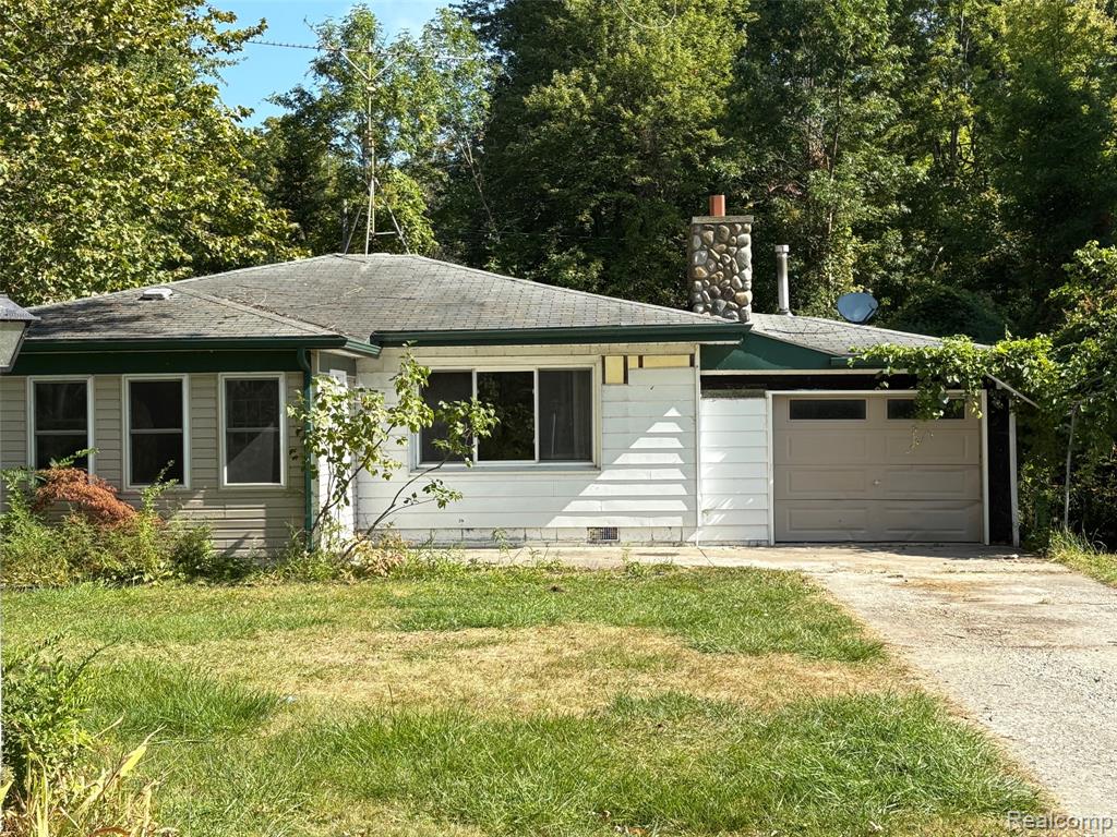 222 Newport Street, MI 48028 — front exterior