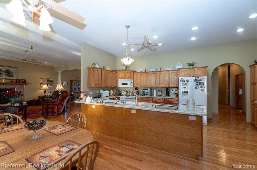 9769 Fawnwood Drive, Carleton, MI 48117 — Photo 9