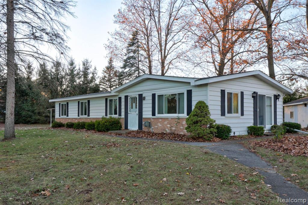 3874 S GRAHAM Road, Saginaw, MI 48609 — Photo 7