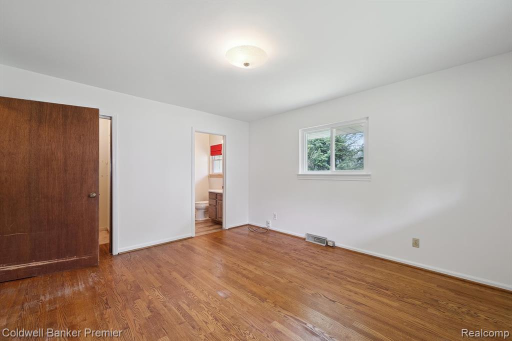 8077 Casa Mia Drive, White Lake, MI — Photo 22