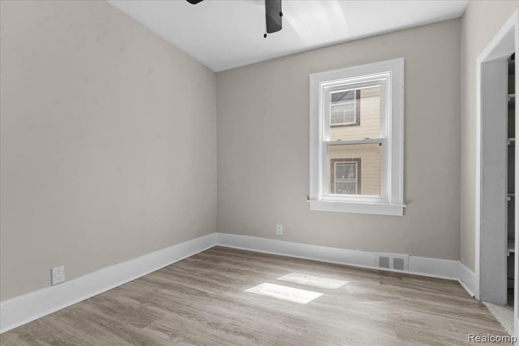 7220 Hupp Avenue, Warren, MI 48091 — Photo 12