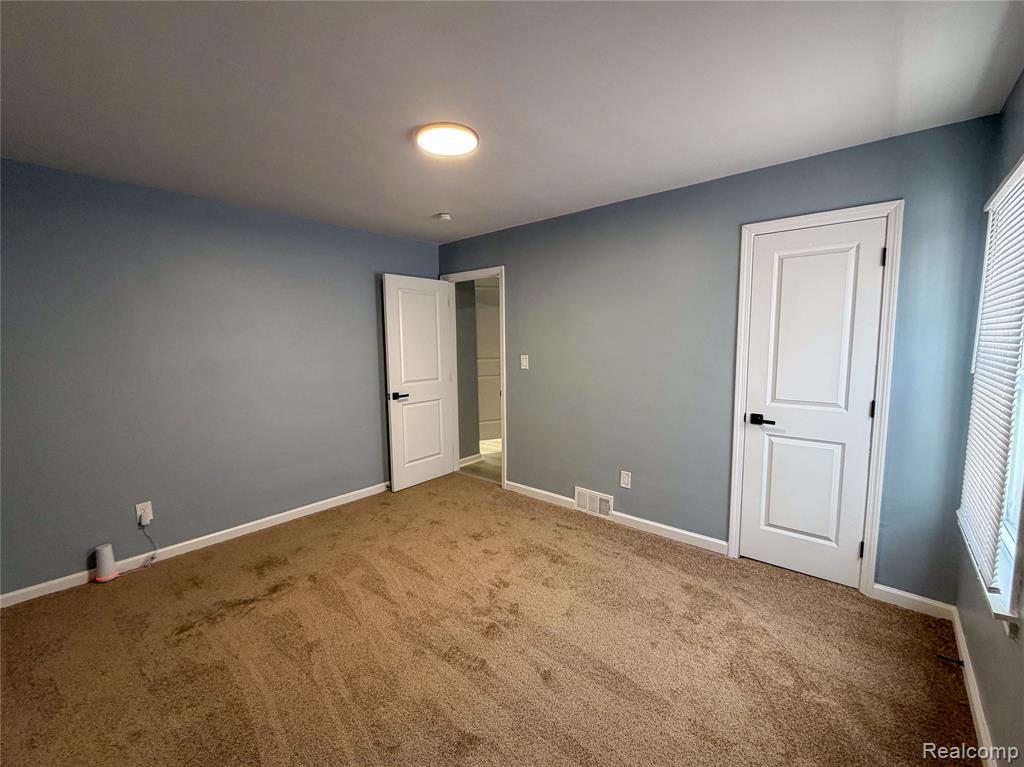 19009 Ashton Avenue, Detroit, MI 48219 — Photo 14