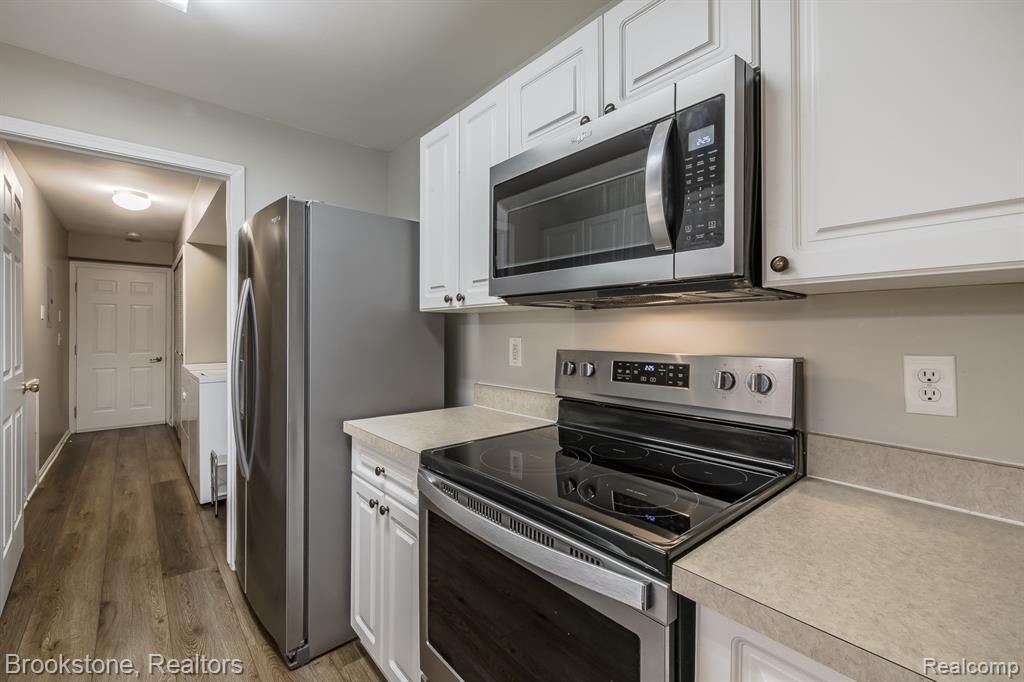 5292 Brookemonte Circle, Rochester, MI 48306 — Photo 18