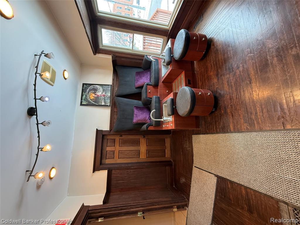 402 EAST Street, Rochester, MI 48307 — Photo 10