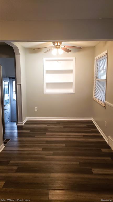138 W Strathmore Avenue, Pontiac, MI 48340 — Photo 7