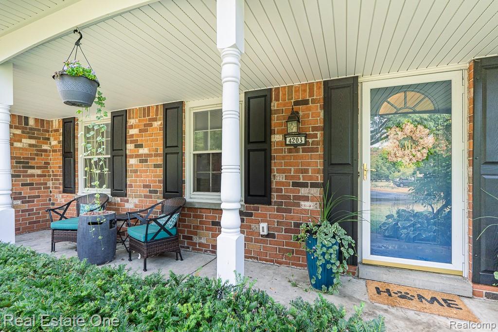 4203 Sugar Grove Court, Troy, MI 48098 — Photo 2