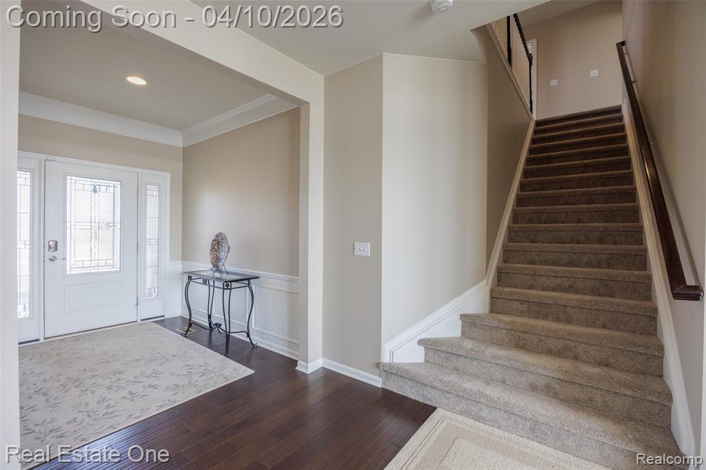 120 Crestview Drive, Rochester, MI 48306 — Photo 22