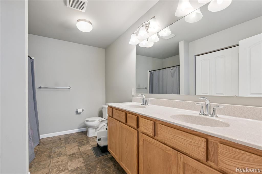 42811 Colonial Road, Belleville, MI 48111 — Photo 18