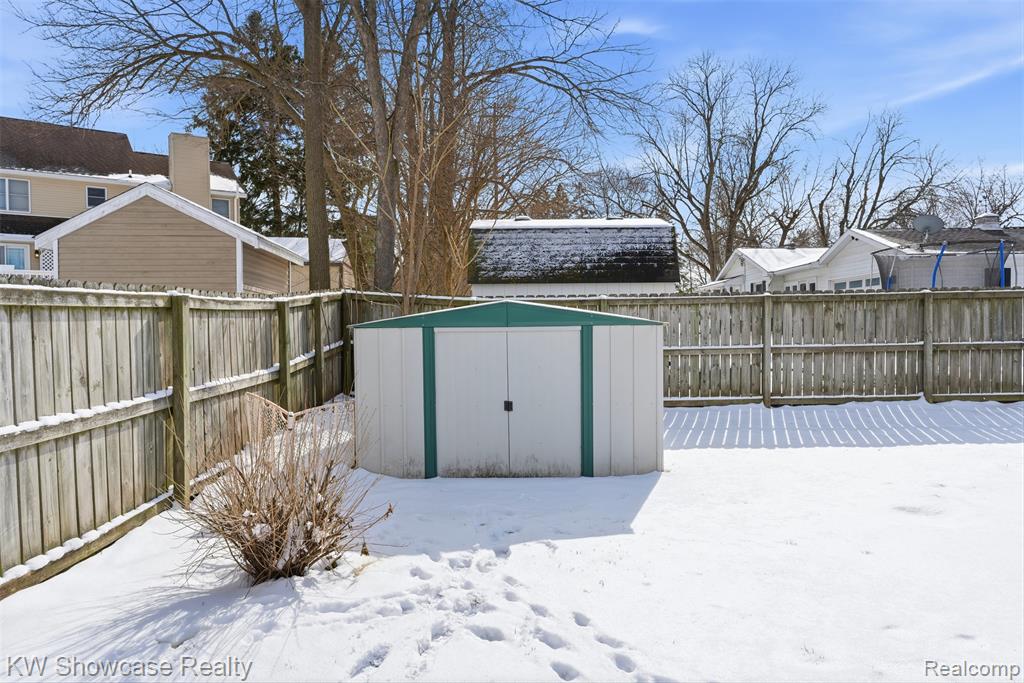 214 Willow Lane, Linden, MI 48451 — Photo 34