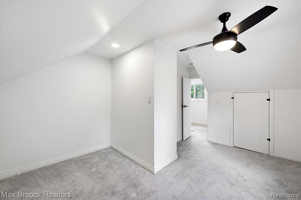 48023 Rex Street, Utica, MI 48317 — Photo 22