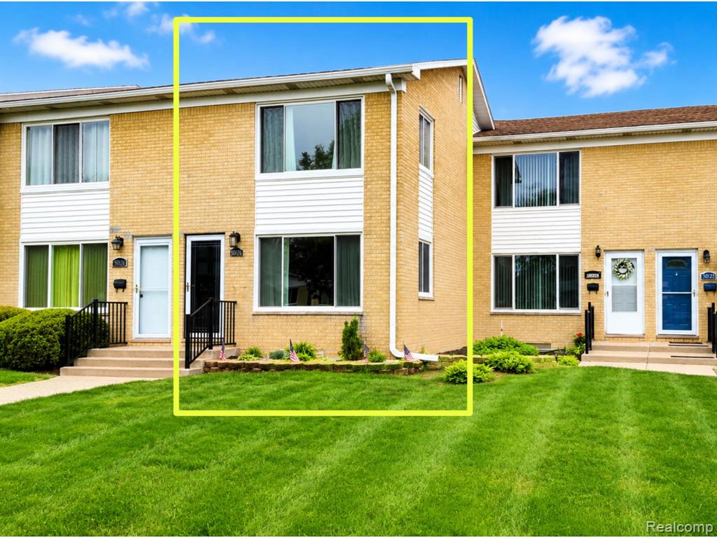 50126 Helfer, Wixom, MI 48393 — Photo 14
