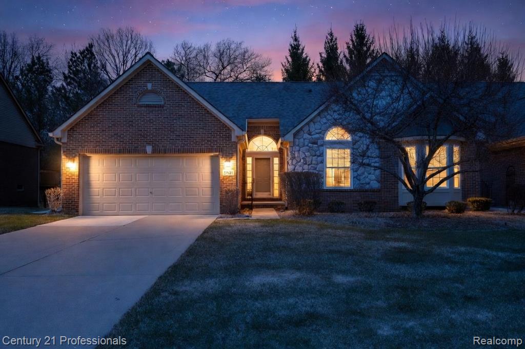 3901 Arbor Drive, Auburn Hills, MI 48326 — Photo 47