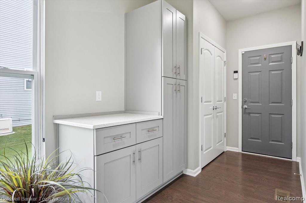 9850 Kylie Drive, Brighton, MI 48116 — Photo 19