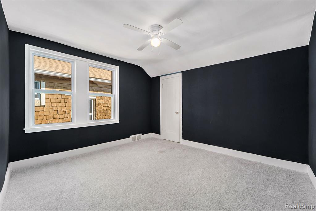 9241 Steel Street, Detroit, MI 48228 — Photo 11